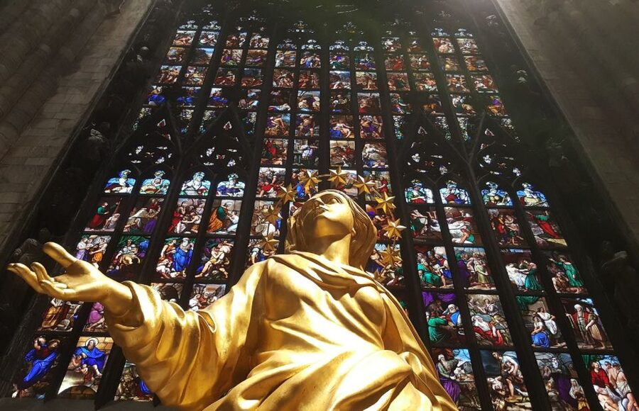 Milan: Cathedral and Terraces Guided Experience - Starting at the heart of Milan: Duomo di Milano basics that help you see more