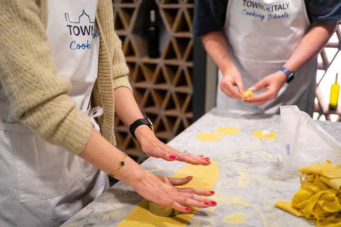 Milan Culinary Experience: Pasta & Gelato or Tiramisù Class - Lunch With Wine: A Meal That Actually Feels Like Part of the Class