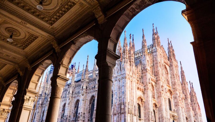 Milan: Duomo and The Last Supper Skip-the-Line Guided Tour - Entering the Duomo with skip-the-line tickets (and what might change)