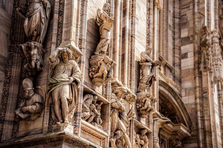 Milan Duomo Cathedral and Rooftop Terrace Guided Tour - Who should book this Duomo rooftop tour