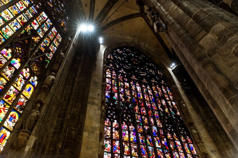 Milan: Duomo & Rooftop Tour with Optional Hop-On Hop-Off Bus - Who should book this tour