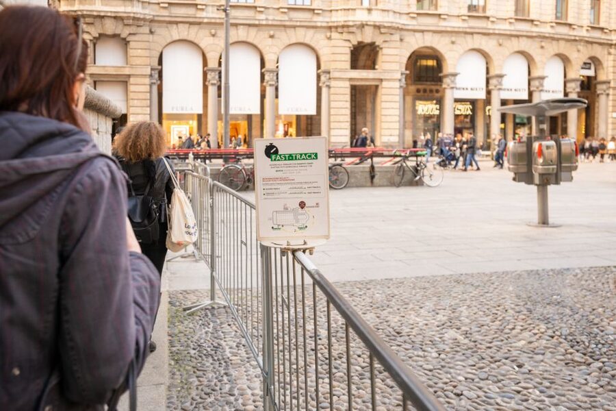 Milan: Fast-Track Milan Cathedral and Terraces Guided Tour - What the guides do well (and why it matters)
