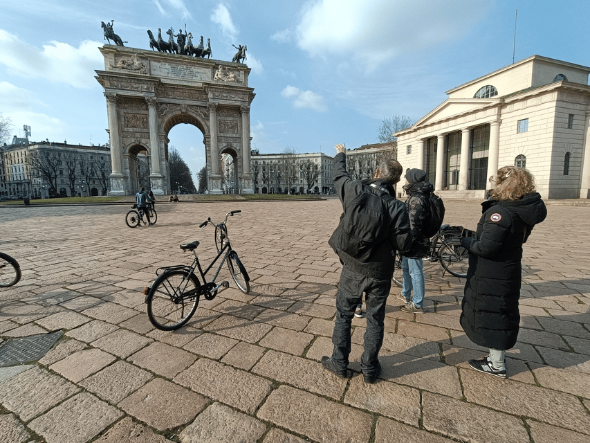 Milan: Guided Bike Tour - Sforza Castle Courtyards and the Art Behind the Fortified Walls