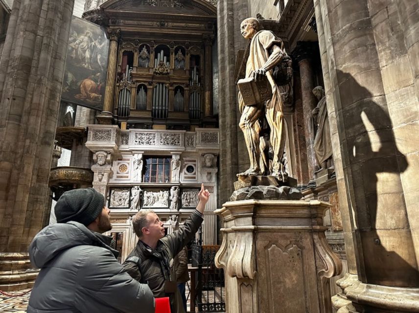 Milan: Guided Duomo, Last Supper and City Centre Tour - Duomo di Milano, and making sense of a cathedral that size