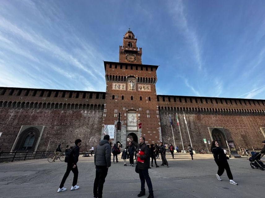 Milan: Guided Duomo, Last Supper and City Centre Tour - How much walking and weather to plan for