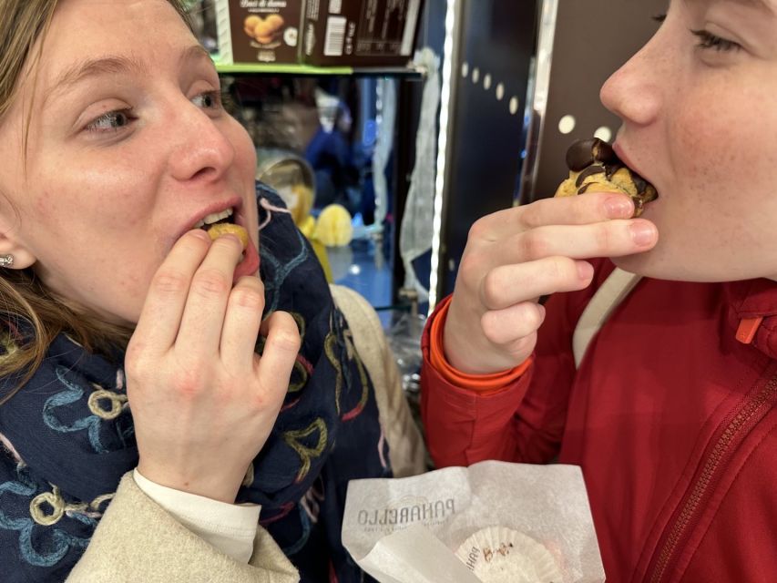 Milan: Guided Street Food Walking Tour with Food Tasting - Street food tastings that feel like Milan, not a theme park