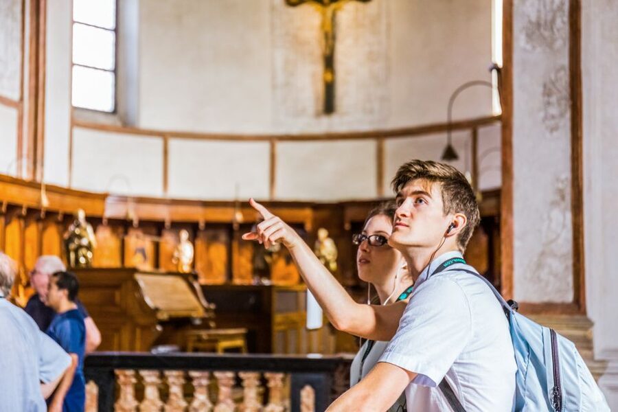 Milan: Guided Walking Tour & Last Supper Visit with Ticket - Stopping by the Duomo, what you can and can’t count on