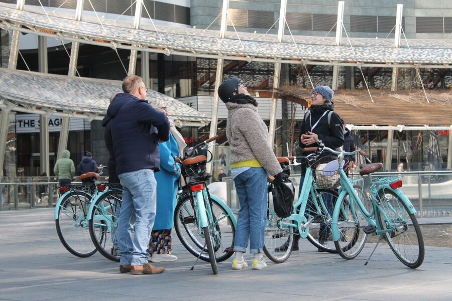 Milan: Highlights and Hidden Gems Guided Bike Tour - Navigating Milan safely with a guide at the front