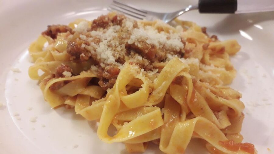 Milan: Italian Cooking Class with Food and Wine - Meeting point reality check: finding Chef and the City fast