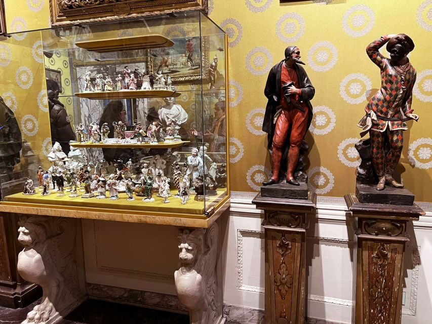 Milan: La Scala Theatre Skip-the-line Guided Tour - Starting at Teatro alla Scala Museum, not the ticket counter chaos