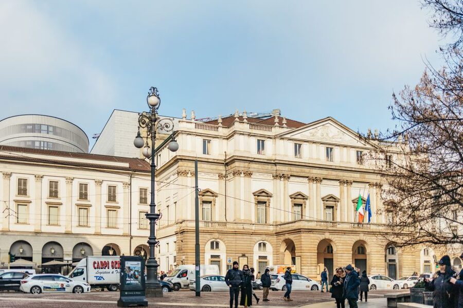 Milan: "Museo Teatrale Alla Scala" Guided Tour - La Scala Theatre interiors: boxes, elegance, and the sense of intimacy