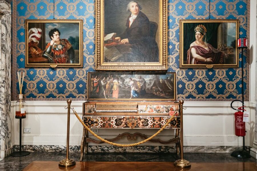 Milan: "Museo Teatrale Alla Scala" Guided Tour - The La Scala Museum stop: costumes, sets, instruments, and private artifacts