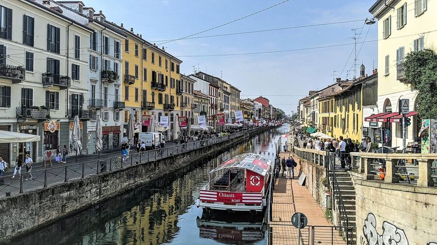Milan: Navigli District Canal Boat Tour with Aperitivo - Price and value: is $41 fair for a 50-minute aperitivo cruise?