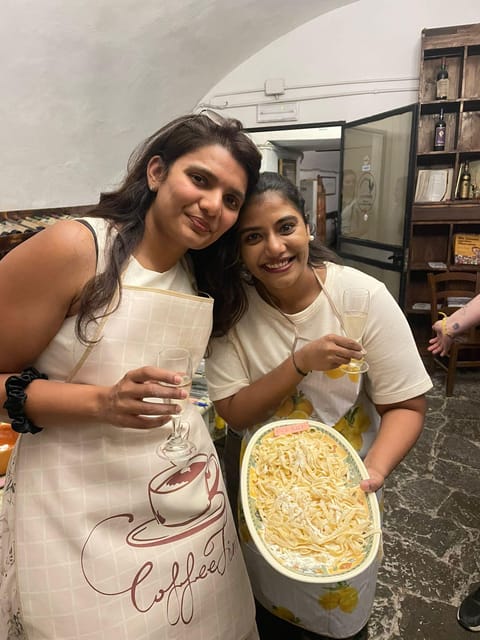 Milan: Pasta and Tiramisu Cooking Class with Wine - Prosecco welcome and how the restaurant kitchen gets run