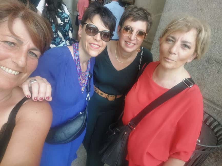 Milan: Private Welcome Tour w/ a Local - The Walk Itself, Plus When to Take Transit or a Taxi