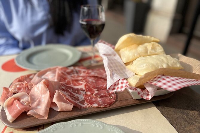 Milan's Authentic Street Food tour: A Gourmet Experience - Entering Milan via a real neighborhood, not a food court