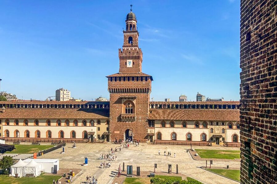 Milan: Sforza Castle Entry Ticket with Digital Audio Guide - Downloading the Vox City App Audio Guide (So Your Visit Doesn’t Stall)