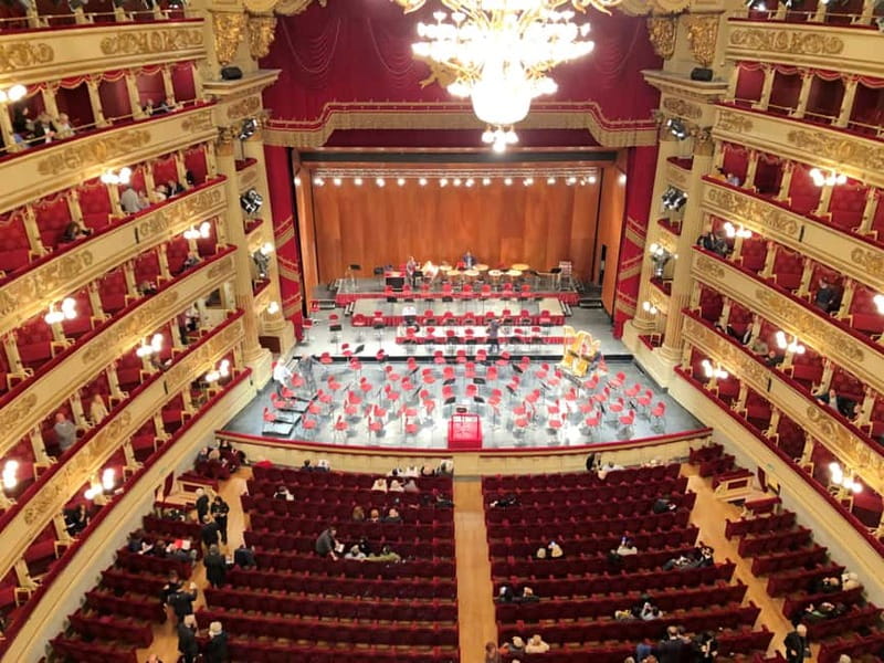 Milan: Skip-the-Line La Scala Museum Tour + Hop On Hop Off - The composer focus: Bellini, Rossini, Verdi and the museum setting
