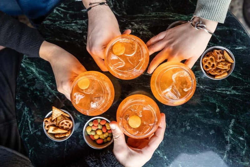 Milan: Sunset Navigli Food & Drinks Tour with a Local - Why Navigli aperitivo feels different from a drink-only tour