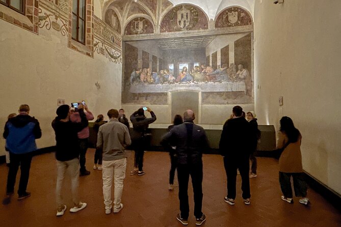 Milan: The Last Supper & Sforza Castle Guided Tour - Sforza Castle exterior stop: what you gain from a focused walk