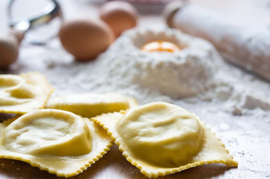 Milan: Traditional Pasta and Tiramisù Masterclass - Meeting Point and Arrival: The Buzz Code Detail That Matters
