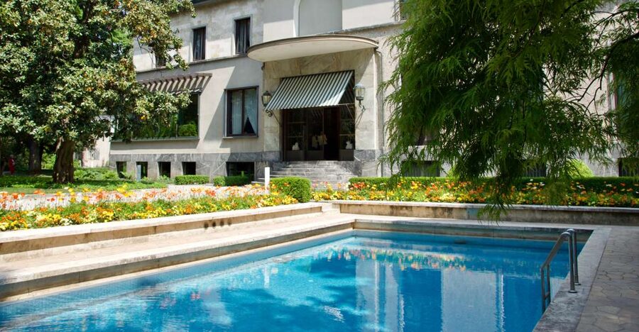 Milan: Villa Necchi Campiglio Entry Ticket - Entering the house: architecture and art that show real taste