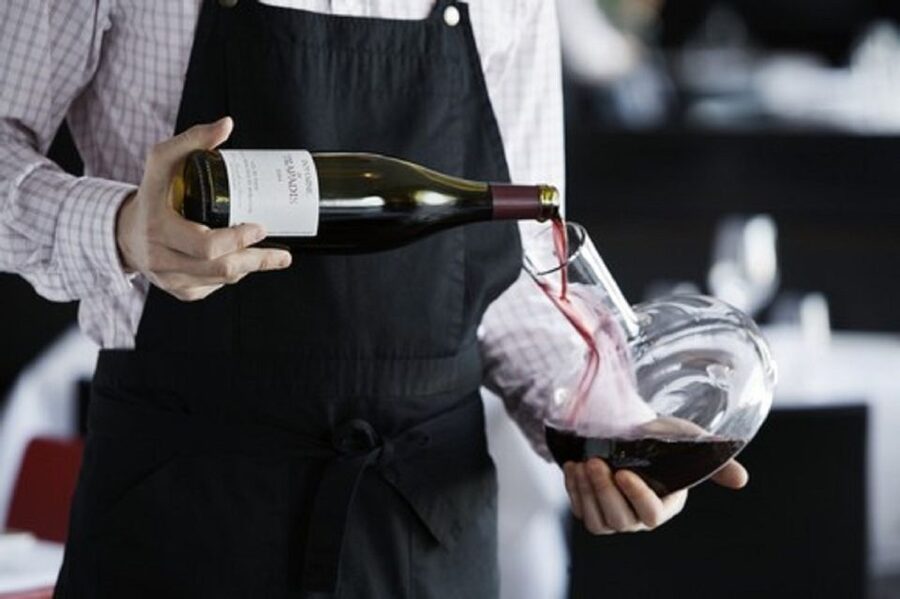 Milan: Wine Tasting Experience in the City Centre - The Red, White, and Sparkling Lesson You Can Use Anywhere