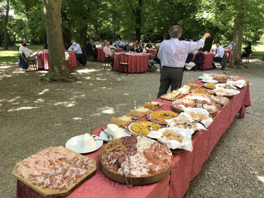 Modena: Balsamic Lunch with Vinegar Cellar Tour and Tasting - Key points to know before you go