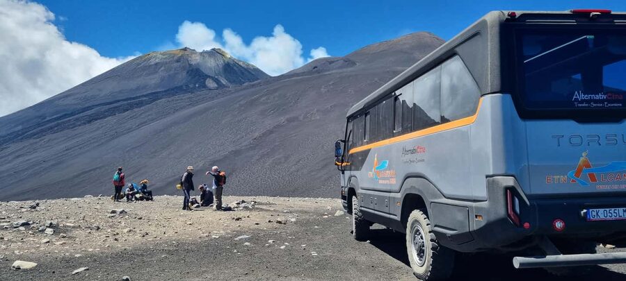 Mount Etna: Ascent to 2800m by 4x4 - How Hard Is It, Really? Short Hikes, Real Altitude