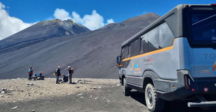 Mount Etna: Ascent to 2800m by 4x4 - Pizzi Deneri (2810m): Where the Views Start Feeling Unreal
