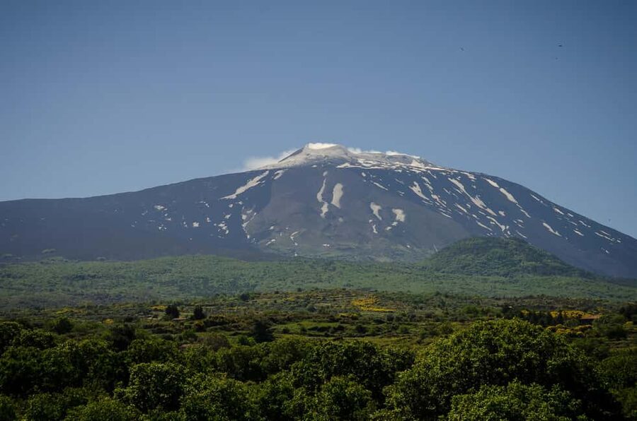 Mount Etna: North Upper Craters Guided Tour by 4x4 with Trek - The Buttonhole Craters and Lava Flows on the 2002 Eruption Route
