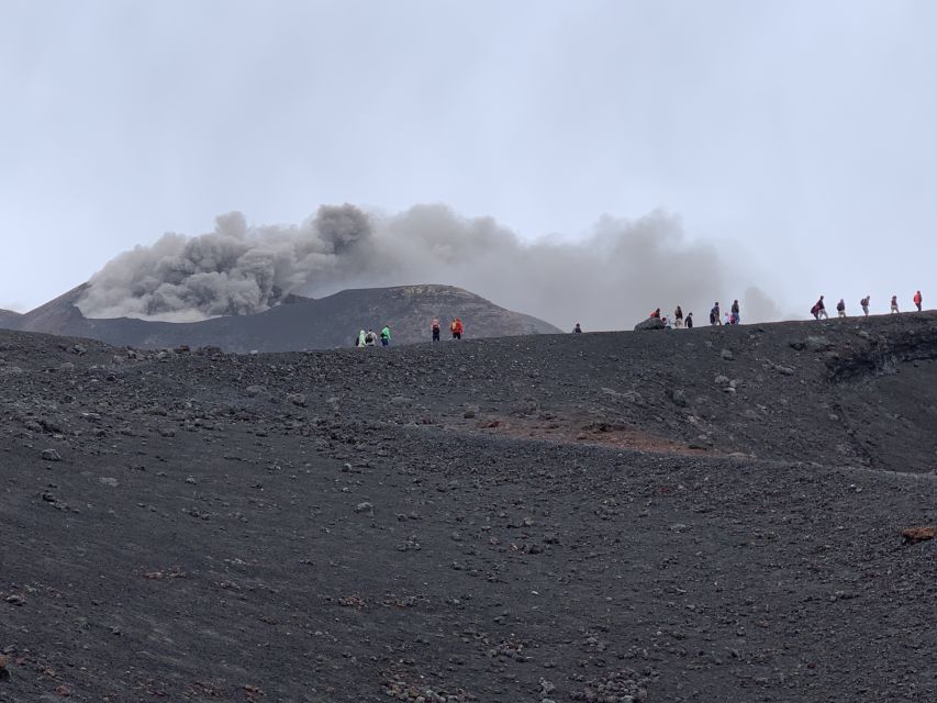 Mount Etna: Volcano Craters Hiking Tour - Southeast Crater area, the 2002 craters, and the photo stop reality check