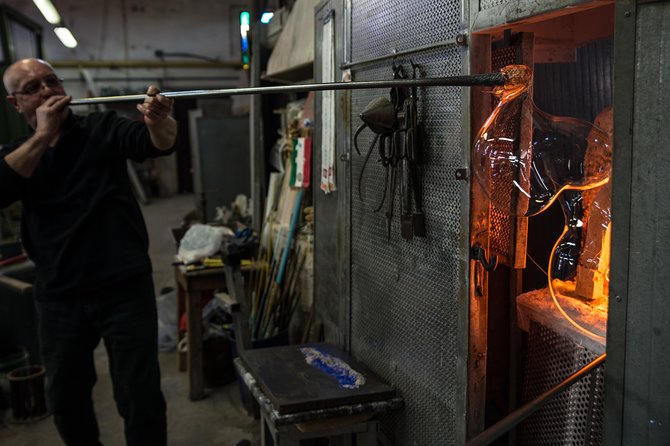 Murano Glass Experience With a Visit to a Burano Lace Island - The practical stuff that can make or break your day