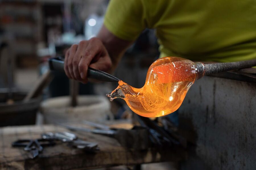 Murano: Glass Factory Experience with Tour and Demonstration - Practical tips for your Murano day, comfort and sightlines