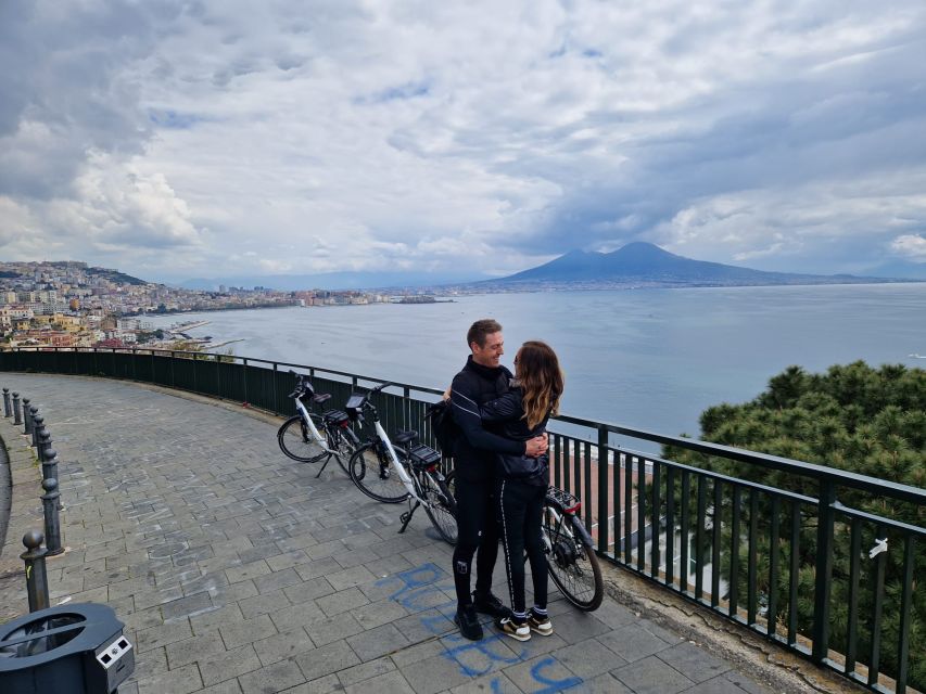 Naples: City Highlights Guided Bike Tour - Why this Naples bike tour is such a smart first-day move