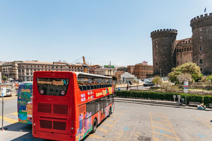 Naples: Hop-on Hop-off Bus Tour 24-Hour Ticket - Line B (70 Minutes per Loop): Coast Views, Posillipo, and Port Connections