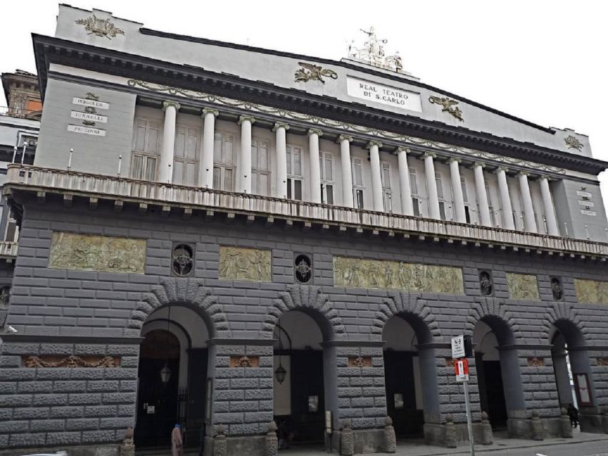 Naples: Naples, Pompeii, and Vesuvius Full-Day Tour - Lunch Near the Middle of the Story, Fast and Filling