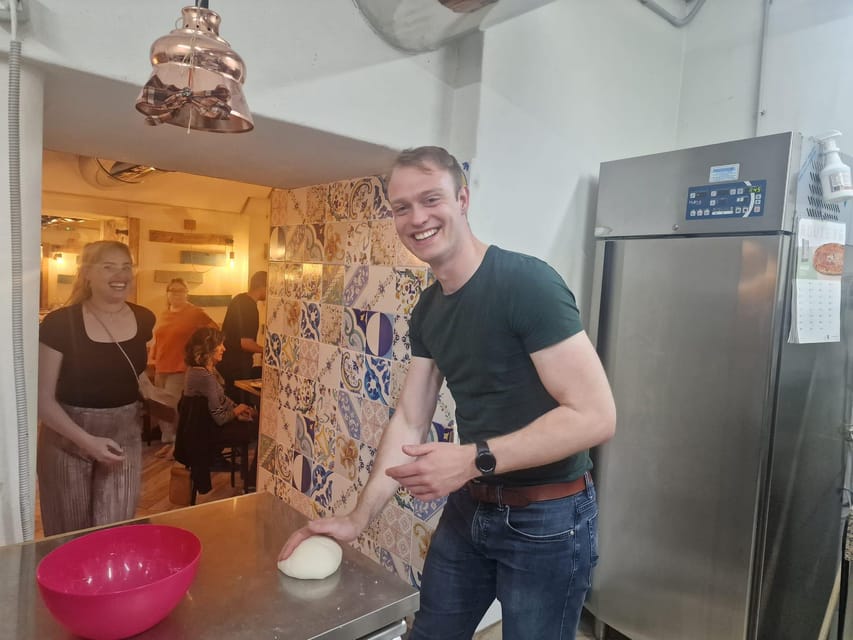 Naples: Pizza Making Class with Local Pizzaiolo - What You Actually Eat During the 2 Hours