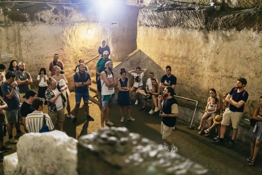 Naples: Spanish Quarters Underground Guided Tour - Narrow passages, stairs, and how to plan for comfort