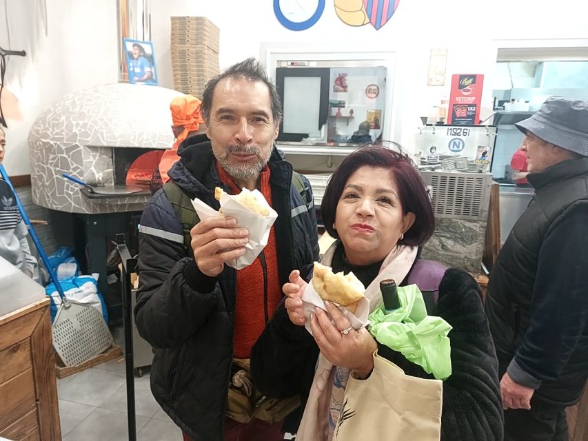 Naples: Street Food Experience With 6 Stops - La Pignasecca Market Starts Your Appetite