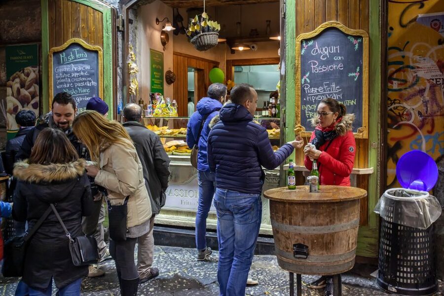 Naples Street Food Scene Tour: Small-Group Tasting Adventure - Why This Naples Street Food Tour Feels Worth It
