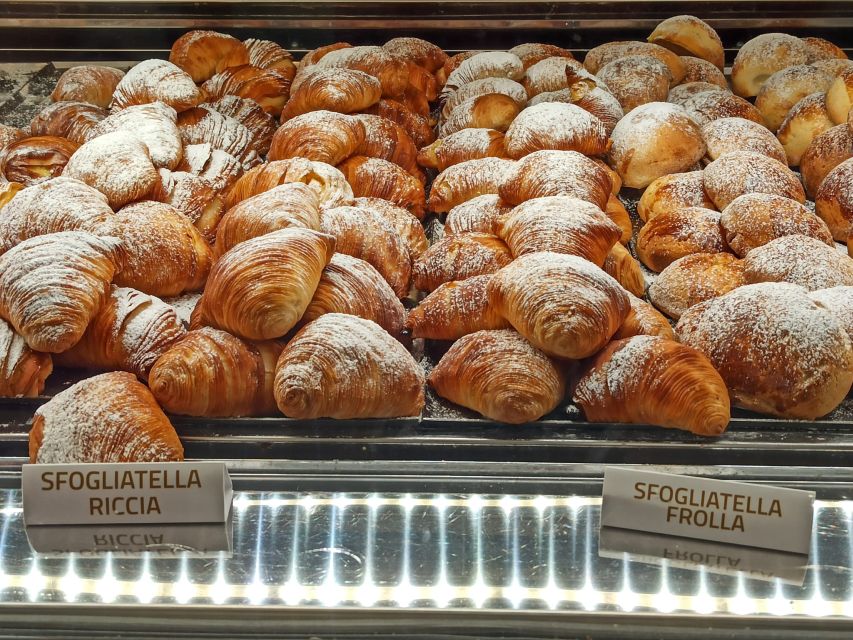 Naples: Street Food Walking Tour with Local Guide - What you get for $47.83: value that comes from quantity and variety