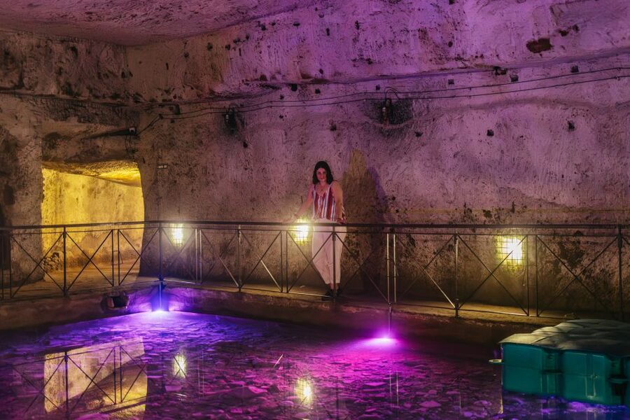 Naples: The Bourbon Tunnel Guided Tour with Entrance Ticket - What the duration means for your Naples day plan