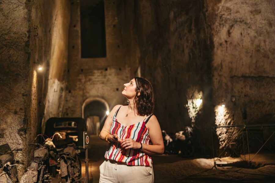 Naples: The Bourbon Tunnel Guided Tour with Entrance Ticket - Guides and group size: why the people matter underground