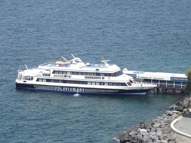 Naples to Ischia One Way Transfer - Why the Naples to Ischia transfer feels like a shortcut