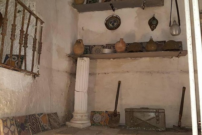 Naples Underground Spanish Quarters with Guide - Price and value: what $18.14 buys you in real terms