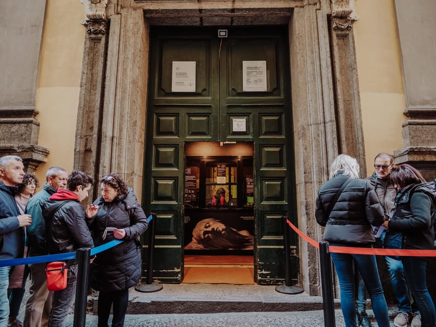 Naples: Veiled Christ Entrance Ticket and Guided Tour - Skip-the-line entry, guaranteed access, and how that feels