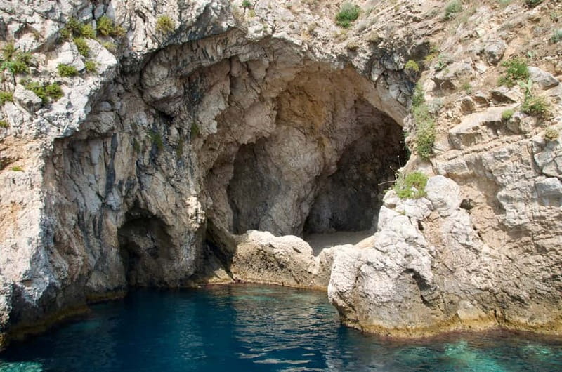 Naxos: Taormina Boat Tour with Snorkeling and Prosecco - Isola Bella Nature Reserve: the best “get in the water” moment