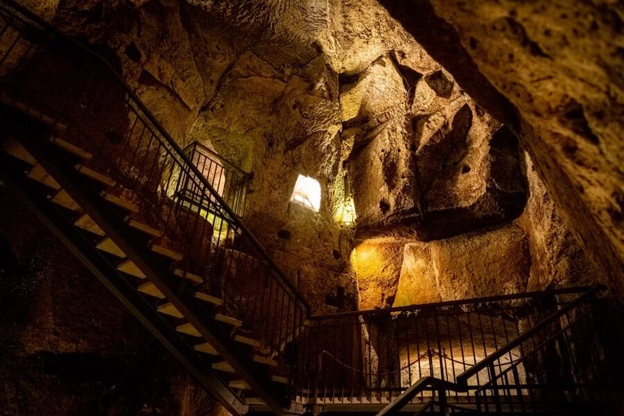 Orvieto: Pozzo della Cava Entry Ticket - Best For Families, Language Learners, and Heat-Smart Sightseeing