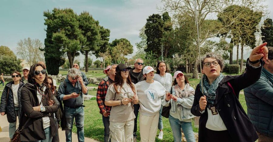Paestum: Small-Group Tour with an Archaeologist and Tickets - Paestum’s Big Advantage, You Won’t Get This Anywhere Else